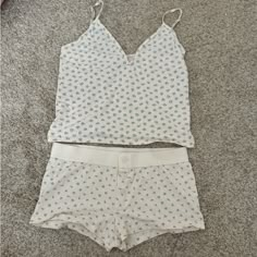 Cute Brandy Pj Set Great Quality Cute Cheap Bedtime Intimates, Pjs With Bras, Pajama Set Brandy, Coquette Pajama Sets, Pjs Brandy Melville, Cute Comfy Pjs, Brandy Melville Pjs Set, Brandy Melville Pajama Set, Brandy Sleep Set