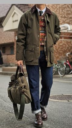 Men’s British Style, England Outfits Men, Old English Fashion Men, Oxford Style Mens, Men’s Corduroy Jacket Outfit, Barbour Jacket Outfit Men, Americana Mens Fashion, Barbour Men Outfit, Mens Americana Fashion