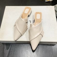 Shipping: Worldwide Express Shipping AvailableDelivery time: 7-15Days Fast ShippingReturns: Fast refund, 100% Money Back Guarantee.SPECIFICATIONSBrand Name: HEVXMShoes Type: MulesApplicable Place: OutsideUpper Material: PUHeel Height: Flat (≤1cm)Origin: Mainland ChinaCN: GuangdongSeason: SummerHeel Type: Flat withFashion Element: Butterfly-knotDepartment Name: AdultOutsole Material: TPRWith Platforms: NoStyle: sweetInsole Material: latexPattern Type: GinghamFit: Fits true to size, take your norm Velvet High Heels, Flat Leather Boots, Royal Blue Shoes, Indoor Slides, Fringe Shoes, All Black Shoes, Female Shoes, Ankle Strap Block Heel, Chelsea Boots Women