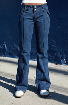 Dark Blue Agatha Low Rise Flare Jeans Brandy Melville Agatha Jeans, Low Rise Flare Jeans Outfit, Low Rise Jeans Outfit, Flare Jeans Outfit, Jeans Pacsun, Low Waisted Jeans, Blue Flare Jeans, Comfy Sweatpants, Low Rise Pants