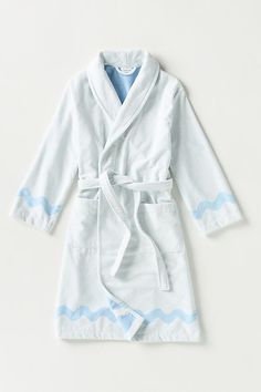 Crafted from plush cotton velour, this only-at-Anthro bath robe flaunts scalloped detailing to offer a luxurious wrap post-shower (or bath!). | Scalloped Cotton Bath Robe by Maeve by Anthropologie in Blue, Size: Small/Medium Cute Robes, Cute Bathrobe, Bathrobes For Women, Light Grey Leggings, Cotton Shower Curtain, Blue Bath, Coastal Granddaughter, Anthropologie Uk, Relaxing Moments