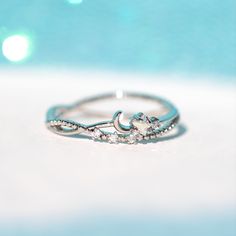 The moon will always shine bright for you! This double-banded ring is so beautiful and unique with its curved design. The Evening Star, Quinceanera Jewelry, Hand Jewelry Rings, Disney Princess Tiana, Evening Star, Galaxy Ring, Pretty Jewelry Necklaces, Cobbler Recipe, Always Shine