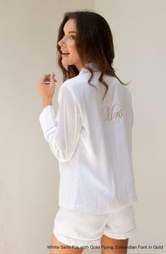 Our Satin PJ Sets are perfect for getting ready for the big day or even for your bachelorette party. With white piping on the color PJ sets, you can customize the white PJ piping to any PJ color. Available in 4 styles! ★ Short  Sleeves + Shorts ★ Short Sleeves + Pants ★ Long Sleeves + Shorts ★ Long Sleeves + Pants   With many options for embroidery, add your name, your bridal parties titles even your monogram! Please follow the instructions below and in the listing photos. As always, the messages are open for any questions Sizes Available: Sizing is in US Dress Sizing: Extra Small (XS), Small (S), Medium (M), Large (L) and Extra Large (XL), XXL and XXXL Please see the size chart and order accordingly. Please let me know the size along with the other details in the personalization section/n White Bridesmaid Gift Sets, White Sets For Bridesmaid Gift, Long Sleeve Satin Sleepwear For Wedding Night, White Long Sleeve Sleepwear For Wedding, Long Sleeve Sets For Bridesmaids, White Satin Wedding Sleepwear, Fitted Satin Sleepwear For Wedding, Bride Pjs, Bridal Pjs