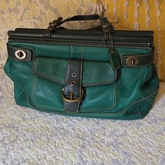 Awsome Vintage Coach Leather Purse In Excellent Condition For Age. See Pics Coach Green Satchel For Shopping, Green Coach Satchel For Shopping, Coach Green Top Handle Satchel, Green Coach Satchel With Handles, Green Coach Top Handle Satchel, Coach Green Satchel Bag, Green Coach Satchel With Top Carry Handle, Green Coach Shoulder Bag With Top Carry Handle, Green Coach Top Handle Shoulder Bag