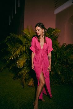 Vintage Summer Midi Dress | Free People Beach Wedding Attire, Summer Midi Dress, Beach Wedding Guests, Summer Wedding Guests, Guest Attire, Pink Fits, Wedding Attire Guest, Cocktail Attire, Midi Dress Summer