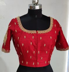 Pure raw silk blouse with zardosi work.. Work is done in gold beads, zari and kundan stones .Custom fitted. -Measurements sheet will be sent to you once you order( Standard sizing also available) -Custom colors available -Work on front, back and sleeves. -Work on front only at the neck and base. Please convo me if you're have any specific requirements. This blouse can be done with or without the bust cup inserts . The blouse is fully lined is cotton. Usual turn around time is 1-2 weeks, but we m Raw Silk Blouse, Zardosi Work, Big Skirts, Floral Lehenga, Kundan Work, Saree Blouses, Blouse Designs Latest, Lehenga Choli, Raw Silk