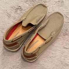 Great Condition. Never Worn (A Retail Display Shoe). Small Marker Line On Side Of Left Shoe. Casual Slip-on Boat Shoes With Cushioned Footbed, Casual Slip-on Boat Shoes With Ortholite Insole, Casual Loafers With Ortholite Insole And Round Toe, Casual Moc Toe Loafers With Cushioned Footbed, Casual Loafers With Cushioned Footbed And Moc Toe, Casual Loafers With Cushioned Moc Toe, Casual Slip-on Moc Toe Moccasins, Casual Slip-on Moccasins With Moc Toe, Casual Brown Moc Toe Slip-ons