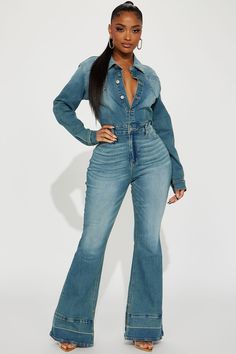 Available In Denim. Jumpsuit Collar Long Sleeve Button Down Pockets Flare Leg Stretch Inseam = 33" Disclaimer: Due To The Specialized Wash Process, Each Garment Is Unique. 69% Cotton 28% Polyester 3% Elastane Imported | Playing Games Denim Jumpsuit size Medium by Fashion Nova Eclectic Closet, Jumpsuit Denim, Denim And Diamonds, Buffalo Bill, Flare Jumpsuit, Moda Jeans, Denim Looks, Denim Outfits, Shape Shifting