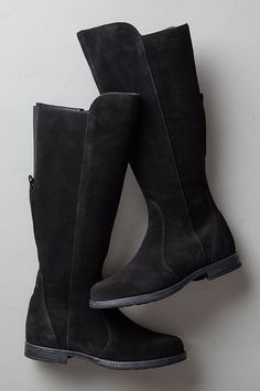 Classic riding-boot styling meets all-weather wear in the Jaydon, made from waterproof suede leather. Dressed up or dressed down, these beautiful Italian calfskin suede boots offer a contoured fit, timeless good looks, and lasting comfort, thanks to their elastic gusset at the calf, flat stacked heels, and layers of inner support built to keep you on your feet with ease. With full inner YKK zippers, wool-lined uppers, and microfiber-lined legs. Narrow Calf Boots, Leather Boots For Women, Waterproof Suede Boots, Ankle Cowboy Boots, Riding Boots Fashion, Waterproof Leather Boots, Womens Waterproof Boots, Sheepskin Boots, Suede Leather Boots