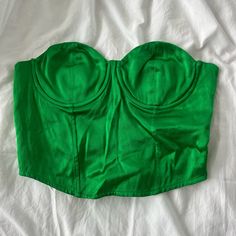 Brand New! Fitted Green Tube Top For Night Out, Green Strapless Tube Top For Night Out, Elegant Fitted Green Crop Top, Chic Green Strapless Top, Elegant Green Crop Top For Night Out, Green Strapless Crop Top For Party, Zara Fitted Green Crop Top, Green Fitted Cropped Tube Top, Fitted Green Cropped Tube Top