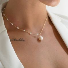 Dainty White Single Strand Chain Necklace, Dainty Single Strand White Chain Necklace, Dainty White Drop Necklace, Dainty Pearl Chain Lariat Necklace, Minimalist Wedding Chain Necklace, Dainty Pearl Pendant Chain Necklace, Minimalist Round Chain Necklace For Wedding, Dainty White Drop Necklace For Everyday, Dainty 14k Gold-filled Single Strand Pearl Necklace