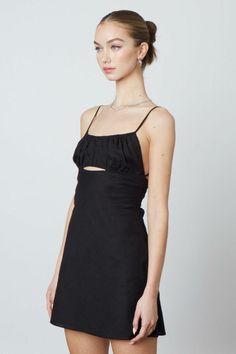 The Luna Black Backless Mini Dress is perfect for your next event! This darling dress is formed from lightweight woven fabric, features ruched bust, empire waist (with cutout), adjustable straps and a figure-skimming sheath skirt falls to a mini hem below. Open back with strap and tie finishes the look. Hidden back zipper/clasp. Lined. DETAILS & CARE 55%Rayon, 45%Linen. Lining 95% Polyester, 5% Spandex. Machine wash cold. Imported. Black Mini Dress Closed Back, Black Backless Mini Dress With Straps, Backless Black Mini Dress For Beach, Black Mini Dress With Tie Back And Spaghetti Straps, White Cami Dress, Black Backless Mini Dress, Lined, White Cami, Heels Outfits, Backless Mini Dress