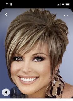 Hairstyles For Ladies, Chic Short Haircuts, Funky Short Hair, Chic Short Hair, Choppy Hair, Short Choppy Hair