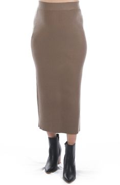 Fall Ribbed Skirt For Work, Casual Ribbed Workwear Skirt, Ribbed Midi Bottoms For Fall, Ribbed Midi Length Bottoms For Fall, Fall Ribbed Midi Bottoms, Spring Ribbed Skirt For Workwear, Chic Ribbed Knee-length Bottoms, Ribbed Pencil Skirt For Work, Fall Ribbed Skirt