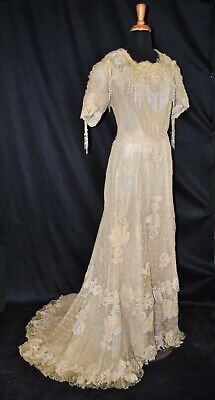 White Reception, Edwardian Wedding, Class Dress, Set It Off, Reception Gown, Silk Tulle, Yellow Silk, Victorian Lace, Perfect Prom Dress