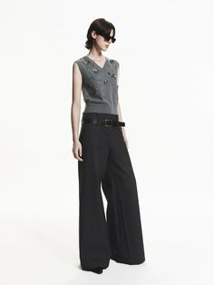 MO&Co. Women's Belted Wide Leg Pants Expertly crafted from a wool blend fabric to fresh perspective to our wide-leg pants this season. It features a double waist design and belt for a casual yet sophisticated touch, while the side invisible zipper and pocket design provide convenience. Additional paneled detailing on the inside adds a touch of unique design to these pants. Features : - Double waist wide leg silhouette- Side invisible zipper and pocket design- Extra paneled detail on the inside- Unique Office Outfits, Androgynous Style, Unique Office, Fresh Perspective, Office Attire, Fabric Belt, Office Outfits, Invisible Zipper, Pocket Design