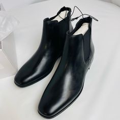 New In Box , My Loos Is Your Gain , Size 10,5” Leather Lug Sole Chelsea Boots For Men ! Black Chelsea Boots With Reinforced Heel For Business, Business Chelsea Boots With Branded Insole And Round Toe, Black Chelsea Boots For Business With Round Toe, Black Moc Toe Chelsea Boots For Work, Black Chelsea Boots With Round Toe For Business, Classic Black Chelsea Boots With Round Toe, Classic Ankle Chelsea Boots For Office, Classic Chelsea Ankle Boots For Office, Classic Chelsea Boots For Office