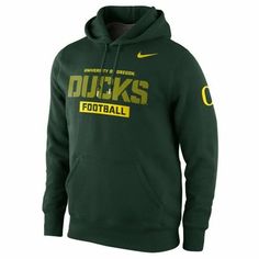 Nike Practice Classic hoodie. It has “University of Oregon Ducks Football” printed on the front and a team logo on the left sleeve. It also has a pouch pocket and a fleece lining. 100% Authentic product. 80% Cotton/20% Polyester Front pouch pocket Hood with drawstring Imported Midweight hoodie suitable for moderate temperatures Officially licensed collegiate product Screen print graphics Tagless collar ref:654 GRN M 10+ Ducks Football, Oregon Ducks Football, Nfl Shirts, College Hoodies, University Of Oregon, Hoodie Green, Oregon Ducks, Soft Shell Jacket, North Face Mens