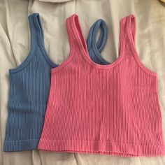 -Seamless -Never Worn - Stretchy -Ribbed Pink Seamless Tank Top For Spring, Pink Seamless Crop Top For Spring, Pink Seamless Tank Top For Loungewear, Blue Seamless Tank Top For Spring, Pink Seamless Tops For Loungewear, Casual Seamless Pink Tops, Pink Seamless Tops, Casual Pink Seamless Tops, Trendy Seamless Pink Top