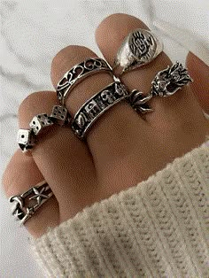 6pcs Vintage Skull Ring - AnotherChill Grunge Ring, Edgy Accessories, Edgy Jewelry, Ootd Outfits, Vintage Skull, Piercings Jewelry, Dope Jewelry, Funky Jewelry, School Clothes