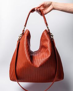 Handmade Woven Original Tan Brown Leather Bag Brown Hobo Bag With Braided Handles For On-the-go, Top Handle Woven Leather Hobo Bag, Handheld Woven Leather Hobo Bag For Shopping, Luxury Hobo Bag With Braided Handles For Everyday Use, Woven Leather Tote Hobo Bag, Woven Leather Hobo Tote Bag For Everyday, Luxury Woven Hobo Bag For Everyday, Everyday Handheld Hobo Bag With Braided Handles, Woven Leather Bucket Bag With Double Handle For Errands