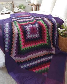 Vintage Purple Amish Trip Around the World Quilt in Jewel Tone Wools - Etsy