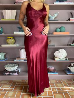 Size 8 Bias cut, so there is a lot of give to the fit: 30"-36" bust, 28"-33" waist, 32"-46" hips 100% acetate, dry clean only, made in USA Great vintage condition-some minor signs of wear Fitted Satin Sheath Maxi Dress, Bias Cut Fitted Dress For Date Night, Fitted Bias Cut Dress For Date Night, Fitted Maxi Slip Dress For Date Night, Fitted Sheath Dress With Bias Cut, Fitted Full-length Maxi Dress For Dinner, Fitted Maxi Slip Dress For Night Out, Fitted Maxi Length Slip Dress For Night Out, Formal Fitted Maxi-length Slip Dress