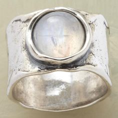 Nib. Sterling Silver Natural Gemstone Lunar Reflections Ring. *Actual Pics On Hand Are Best Represented If The Ring! Rock Rings, Antique Costume Jewelry, Cocktail Party Wedding, Casual Rings, Hand Rings, Hippie Peace, Biker Rings, Pattern Ring, Classic Engagement Rings