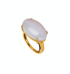 The Luna Ring features a prominent oval-shaped semi-precious stone, creating a statement piece with minimal and vintage flair. Its timeless design and substantial stone make it an elegant addition to any jewelry collection. Interchangeable Earrings, Felt Pouch, Chalcedony Stone, Chalcedony Ring, Rose Quartz Ring, Pin Pendant, Quartz Ring, Accessories Rings, Semi Precious Gemstones