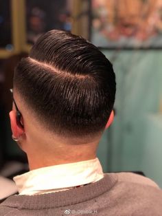 Brylcreem Hairstyles, Slicked Hairstyles, Hard Part Haircut, Gentleman Haircut, Classic Mens Hairstyles, Beard Haircut, Gents Hair Style, Undercut Men