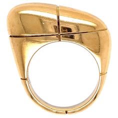 Vintage Mid Century Modern Signed Designer FRED Paris Gold Dome Bean Ring. Hand crafted in 2-Tone 18 Karat Yellow and White Gold. Signed: FRED. Measuring approx. 0.98"w x 0.40"h x 1.12"d. Ring size 7.25, we offer ring resizing. Circa 1970s. More Beautiful in Real time! For that Special Someone…including You! Ring Hand, Vintage Mid Century Modern, Fashion Magazines, Julia Roberts, Domed Ring, Cluster Ring, D Ring, Estate Jewelry, More Beautiful