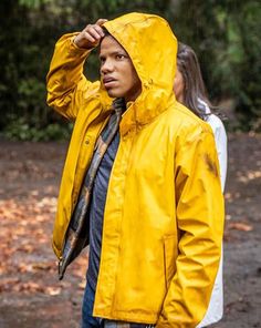 Trending Tv Shows, Custom Leather Jackets, Leather Store, Racer Jacket, Racing Suit, Nancy Drew, Winter Outerwear, Yellow Jacket, Corduroy Blazer