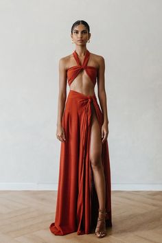 Long Red Prom Dress, Infinity Top, Prom Dress Red, Look Boho Chic, Red Dress Long, Mode Hippie, Mode Boho, Looks Party, Red Prom