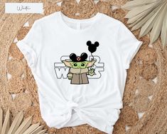 Star Wars Shirt Baby Yoda Shirt Star Wars Disney Shirt - Etsy Star Wars Disney Shirts, Star Wars Shirt Ideas, Disney Balloon, Disney Family Outfits, Disney Outfits Women, Disney 2023, Disney Balloons, Yoda Shirt, Disney 2024