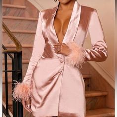 Club L Satin Plunge Neck Blazer Mini Dress With Feather Cuff Size : Small /Us 4 /Small Pink Long Sleeve Dress With Feather Trim, Twist Knot Dress, V Fashion, Feather Cuff, Women's A Line Dresses, Long Sleeve Skater Dress, Blazer Mini Dress, Mini Dress Pink, Club L London