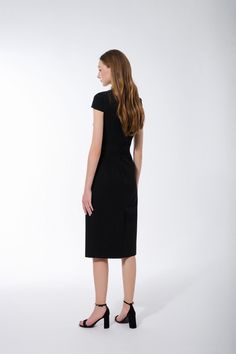 This dress features an A-line silhouette and cap-sleeved design, perfect for a stylish, yet professional look. Its midi length offers a flattering silhouette and is sure to be a timeless addition to any wardrobe. Mean Blvd, Professional Look, How To Take Photos, Online Fashion, Midi Length, Latest Fashion Trends, Cap Sleeves, Double Breasted, Sleeve Styles