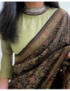 Outfit For Diwali, Olive Saree, Modern Sarees, Cotton Blouse Design, Diwali Outfits, Fashion Fails