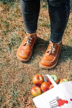 Duck Feet Shoes, Duckfeet Usa, Duck Feet, Derby Shoe, Handmade Leather Shoes, Doc Marten Oxford, Feeling Good, Derby Shoes, Relaxed Style