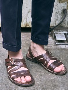 Men's Handmade Vintage Weave Buckle Strap Gladiator Sandals for Summer — GeraldBlack.com Summer Brown, Handmade Sandals, Birkenstock Florida, Rubber Material, Mens Sandals, Gladiator Sandals, Solid Pattern, Cow Leather, Leather Sandals