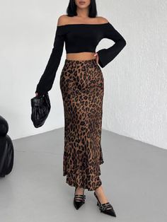 Fitted Long Skirt In Leopard Print, Leopard Print Long Skirt For Spring, Long Leopard Print Skirt For Spring, Elegant Leopard Print Skirt, Fitted Elegant Leopard Print Skirt, Elegant Fitted Leopard Print Skirt, Leopard Print Pencil Skirt For Party, Leopard Print Skirt For Fall Party, Casual Leopard Print Skirt For Fall