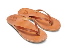 Beek Seabird sandals in  tan Leather Round Toe Flip Flops For Beach, Leather Flip Flops With Round Toe For Vacation, Leather Flip Flops For Vacation, Leather Lined Open Toe Flip Flops For Vacation, Summer Vacation Leather Lined Flip Flops, Summer Vacation Flip Flops With Leather Lining, Leather Beach Slippers With Round Toe, Leather Beach Sandals With Leather Sole, Leather Sandals With Leather Sole For Beach