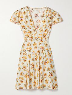 Feminine designs come so naturally to DÔEN founders Margaret and Katherine Kleveland, who favor floral prints and sweet details. This 'Dianne' dress is patterned with cheery blooms complemented by mustard embroidery along the scalloped edges. It's made from silk-blend twill that's shirred at the shoulders and has back ties to cinch the waist. Mustard Embroidery, Floral Japanese Dress, Floral Print Knee-length Mini Dress For Daywear, Knee-length Printed Beach Mini Dress, Luxury Floral Embroidered Knee-length Mini Dress, Style Cardigan, Mens Designer Fashion, Kitchen Trends, Feminine Design