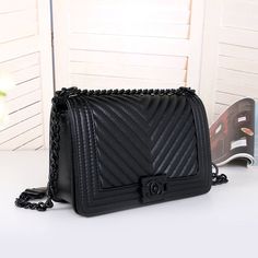 Holiday Bag, New Years Sales, Chanel Boy Bag, Laos, Caribbean Netherlands, Clutch Bag, Dust Bag, Stuff To Buy, Tote Bag