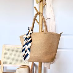 Women Straw Beach Bag Bucket Tote Summer Woven Handmade Handbag Shoulder Bag Cotton Lining Casual Braided Bucket Bag For Vacation, Casual Braided Bucket Bag For The Beach, Casual Braided Beach Bag For Vacation, Casual Beach Bag With Braided Jute, Lightweight Rectangular Straw Bag For Vacation, Everyday Rectangular Braided Beach Bag, Braided Tote Beach Bag, Everyday Braided Tote Beach Bag, Braided Beach Bag For Everyday Beach Season