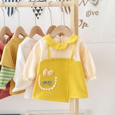 Toddler Girls Long Sleeve Stitching Dress Girls Clothing Wholesale - PrettyKid Cute Doll Collar Dress With Patchwork, Yellow Long Sleeve Dress For Playtime, Playful White Patchwork Dress, Crochet Baby Outfits, Baby Dress Crochet, Crochet Baby Frock, Sleeve Stitching, Stitching Designs, Baby Leopard