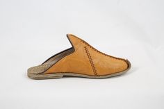 Our products are entirely handmade.Only finest leathers are used in our products. Calfskin for outer parts , cowhide for insoles, calfskin or sheepskin for inner linings and buffalo leather for soles covered with rubber. In addition to being natural leather, the dyes used are completely organic. It absorbs sweat from the feet, thus keeping the feet cool and dry. It can be easily combined with any outfit. Colors may be different due to the lightning in the pictures. Custom orders are taken. Pleas Leather Clogs With Stitched Sole And Closed Toe, Flat Heel Leather Clogs With Stitched Sole, Leather Clogs With Stitched Sole And Flat Heel, Leather Mules With Stitched Sole And Plain Toe, Leather Mules With Plain Toe And Stitched Sole, Leather Mules With Stitched Plain Toe, Vintage Flat Leather Shoes, Vegetable-tanned Leather Shoes With Flat Heel, Casual Vegetable-tanned Leather Shoes With Flat Heel