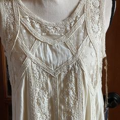 Double D Ranch Midi Dress S May Need Tank Underneath Because Of Lace In Upper Bodine 35” L Western Maxi Dress, Semi Casual Dresses, Earthy Fashion, Ranch Dress, Magnolia Pearl Style, Waves On The Beach, Witchy Clothes, Magnolia Pearl Clothing, Rustic Dresses