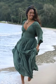 Dixie Maxi | Free People Plus Zise, Boho Chic Outfits, Feminine Outfit, Curvy Outfits, Boho Stil, Outfit Summer, Cinched Waist, Embroidered Lace, Spring Outfit