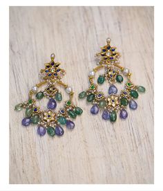 Vintage Indian Jewelry, Antique Jewellery Designs, Gold Jewelry Simple Necklace, Indian Jewellery Design Earrings, Antique Jewelry Indian, Indian Jewelry Sets, Gold Fashion Necklace, Bridal Gold Jewellery Designs, Gold Jewellery Design Necklaces