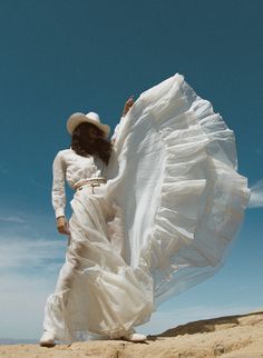 Elegant Sheer Voluminous Skirt, Feminine Long Sleeve Dress With Lined Skirt, Feminine Long Sleeve Lined Dress, Ruffled Flared Skirt Dress, Beige Flowy Long Skirt Dress, Chic Cream Wedding Skirt, Cream Maxi Length Dress With Flowy Skirt, Cream Maxi Dress With Flowy Skirt, Elegant White Ruffled Maxi Skirt